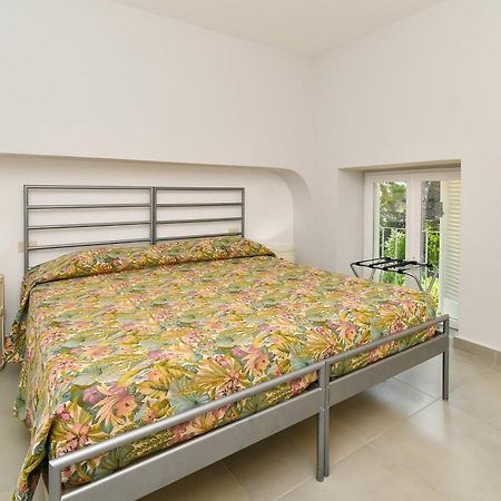 B&B Villa Lentisco Іскія Екстер'єр фото